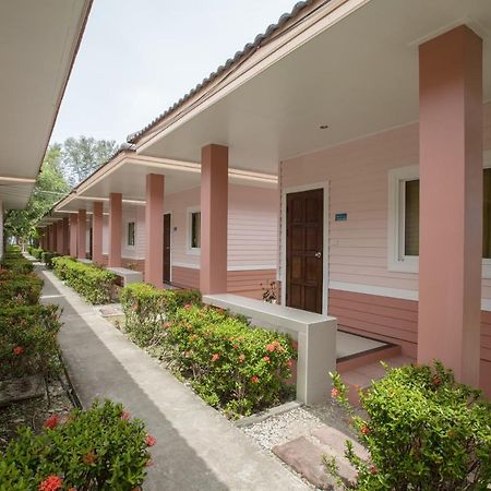 Kiang Talay Resort Rayong Esterno foto