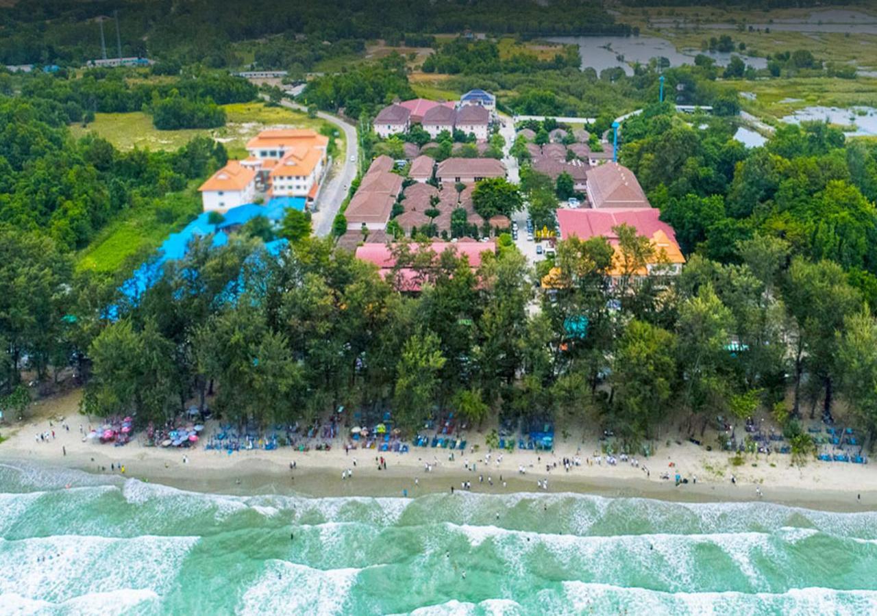 Kiang Talay Resort Rayong Esterno foto